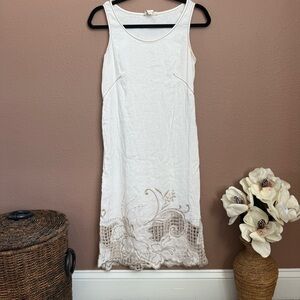 Chic White Embroidered Midi Dress